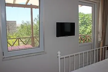 Hotel Ahinos Butik
