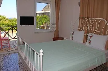 Ahinos Butik